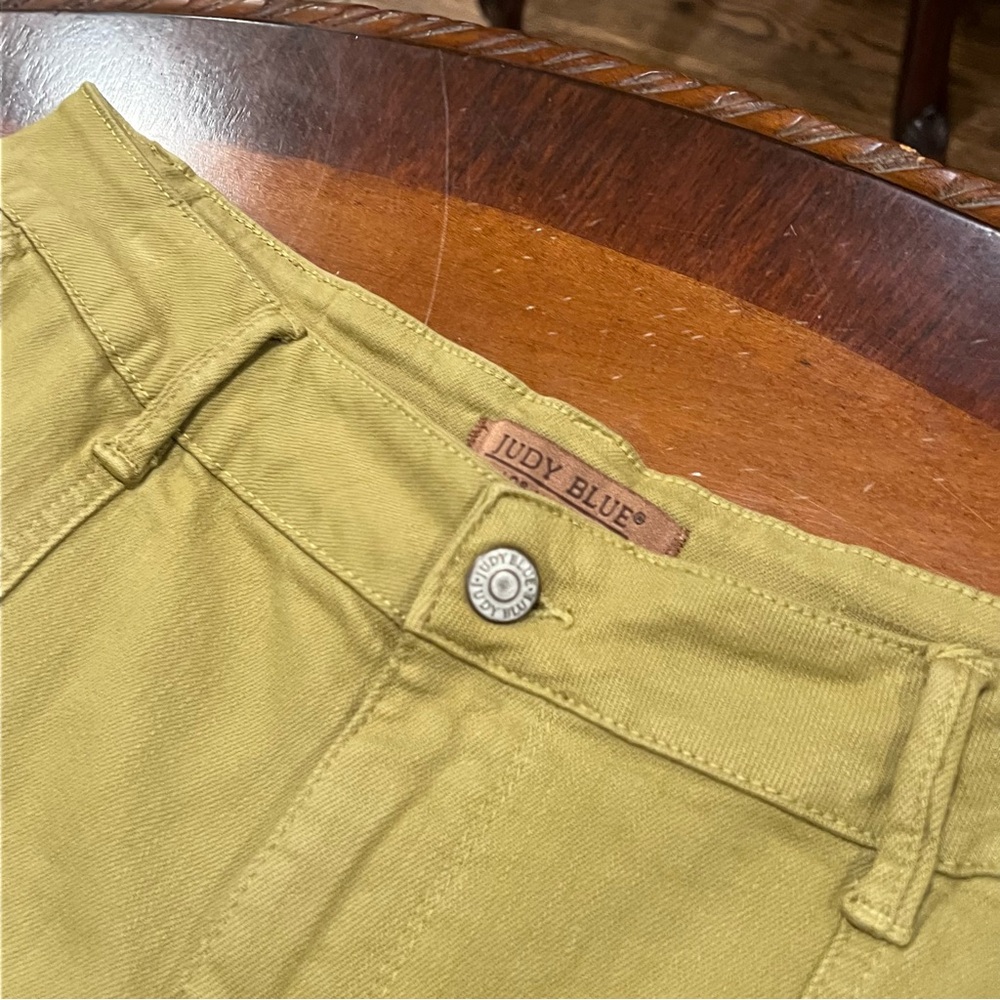 Judy Blue High Rise Straight Leg Cargo Pants Matcha Green
16W - Picture 6 of 16